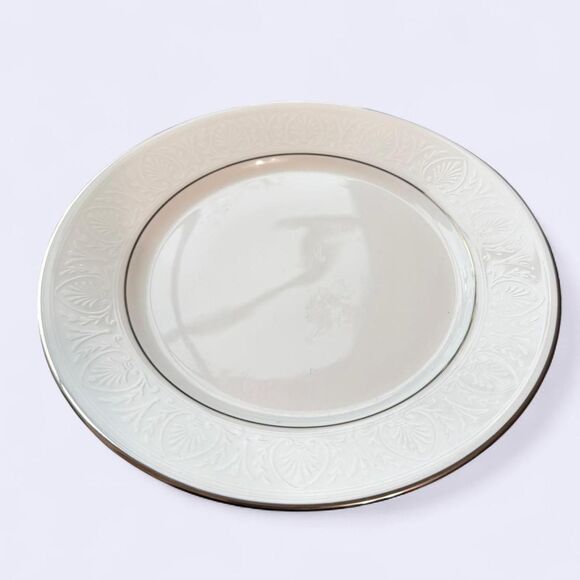 Lenox Debut Collection Hannah Platinum brand new - TWO PLATES - Picture 5 of 5